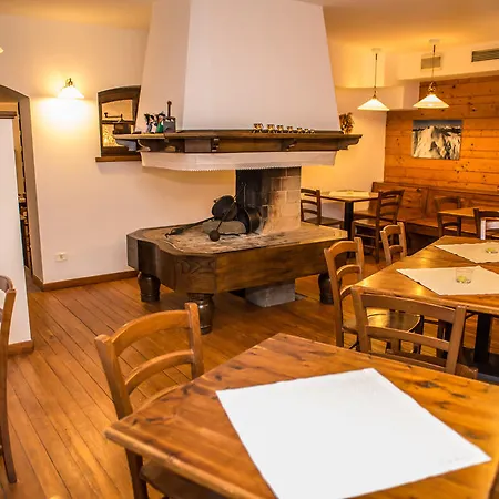 Aparthotel Vecchia Osteria Cimenti Villa Santina