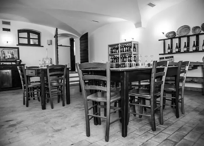 Ξενοδοχείο με διαμερίσματα Vecchia Osteria Cimenti 3*