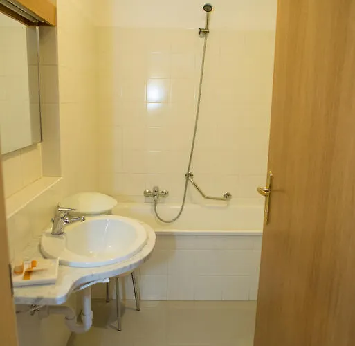 Ξενοδοχείο με διαμερίσματα Vecchia Osteria Cimenti